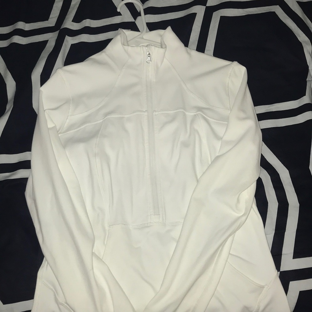 Lululemon women’s quarter zip pullover